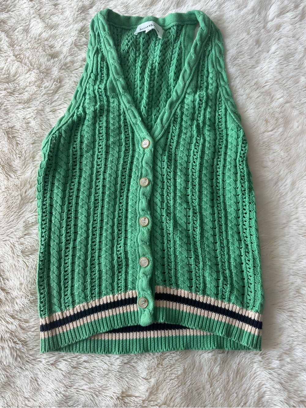 Heartloom Cable Knit Sweater Vest 💚🧶